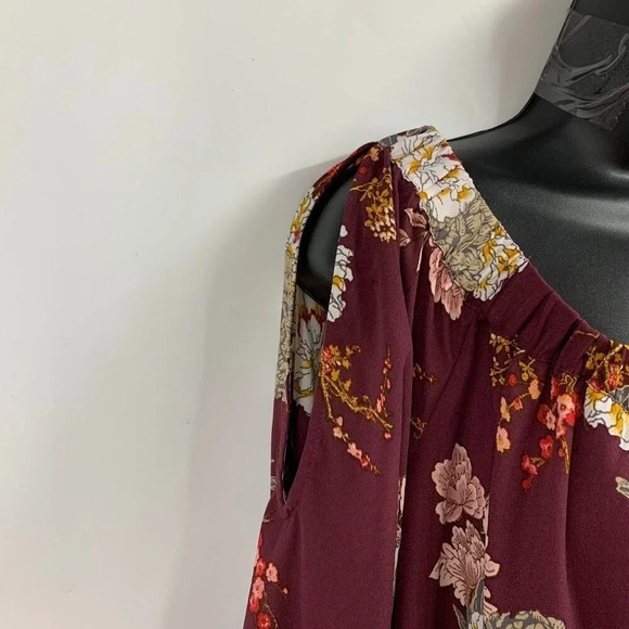 Ali & Jay Women's Jade‎ Slit Shoulder Long Sleeve Floral Mini Dress Size M NWT - Picture 3 of 15